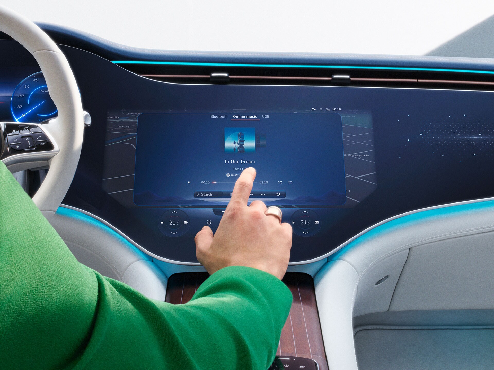 Audiostreaming med MBUX i en Mercedes-Benz kupé.