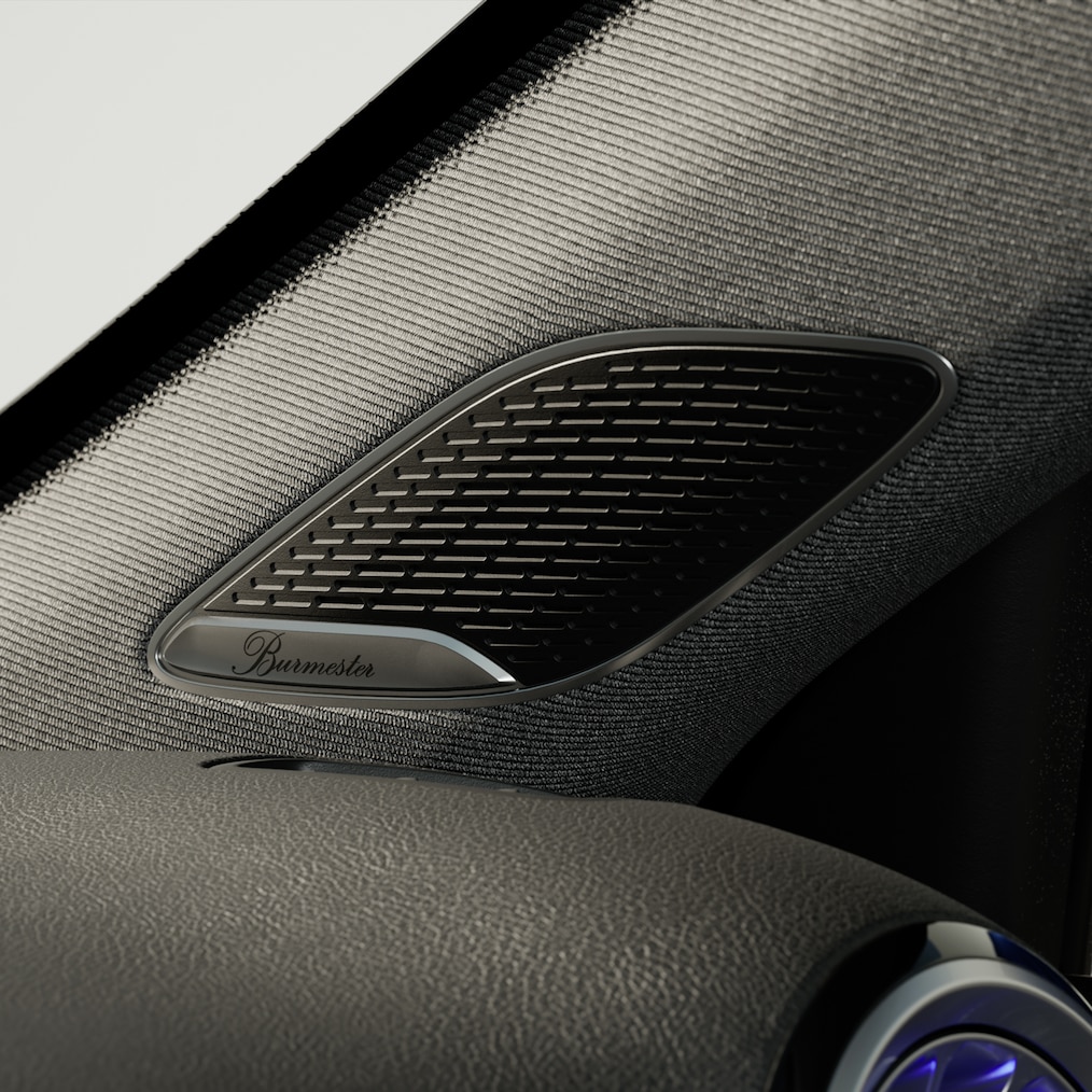 Närbild på en högtalare i Burmester® Surround Sound System.