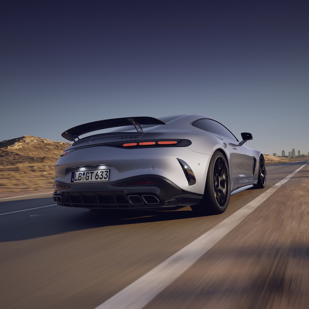 AMG Performance 4MATIC+ fyrhjulsdrift i Mercedes-AMG GT Coupé.