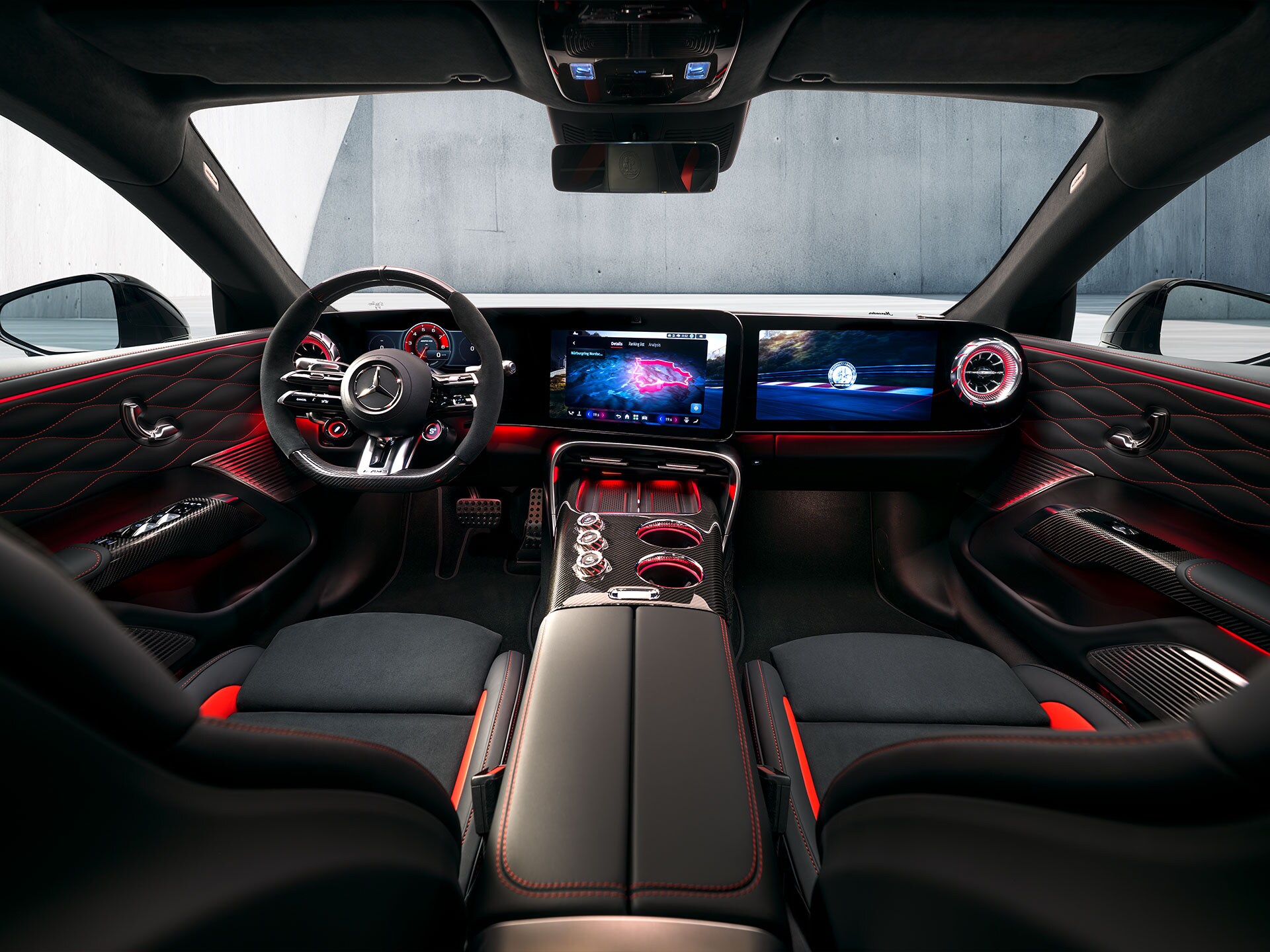 Nu introduceras nya GT 4-dörrars Coupé från Mercedes-AMG.