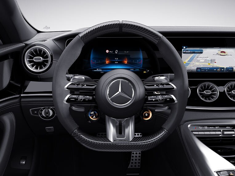 AMG Performance-ratt i Mercedes-AMG GT fyradörrars coupé.