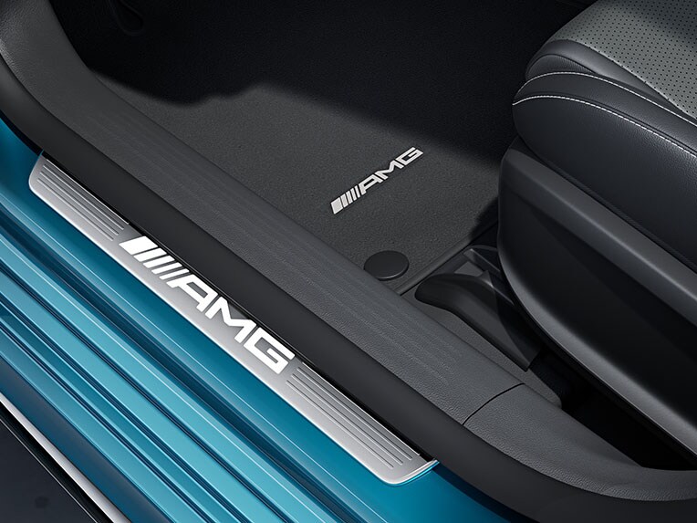 Instegslister i CLA Coupé från Mercedes-AMG.