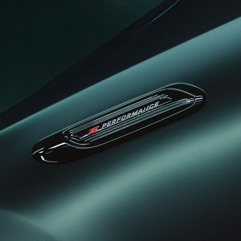 AMG-motorn i helt nya eldrivna Mercedes-AMG CLA 45 4MATIC+.