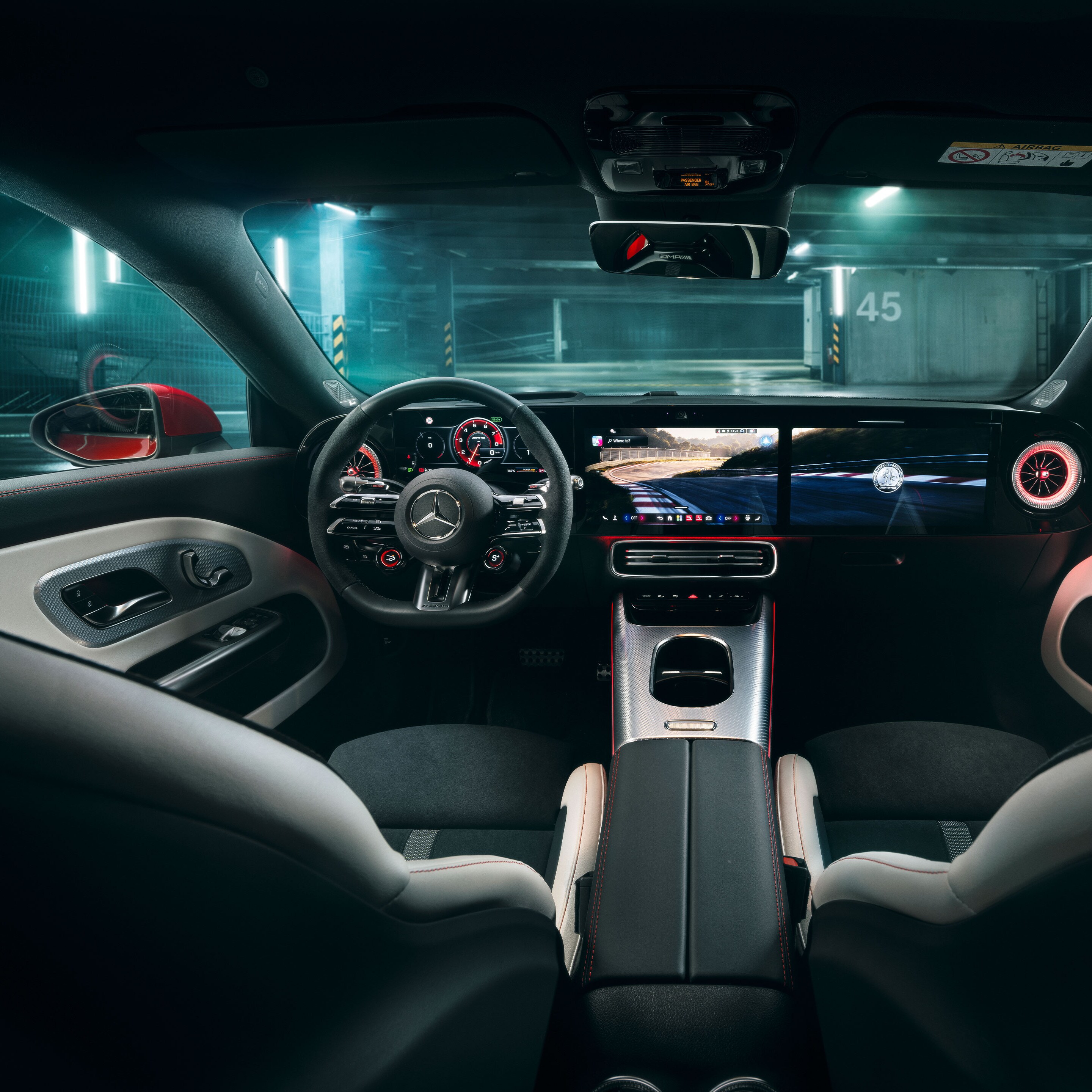 Interiören i den helt nya Mercedes-AMG CLA 45 elektriska 4MATIC+ Shooting Brake.
