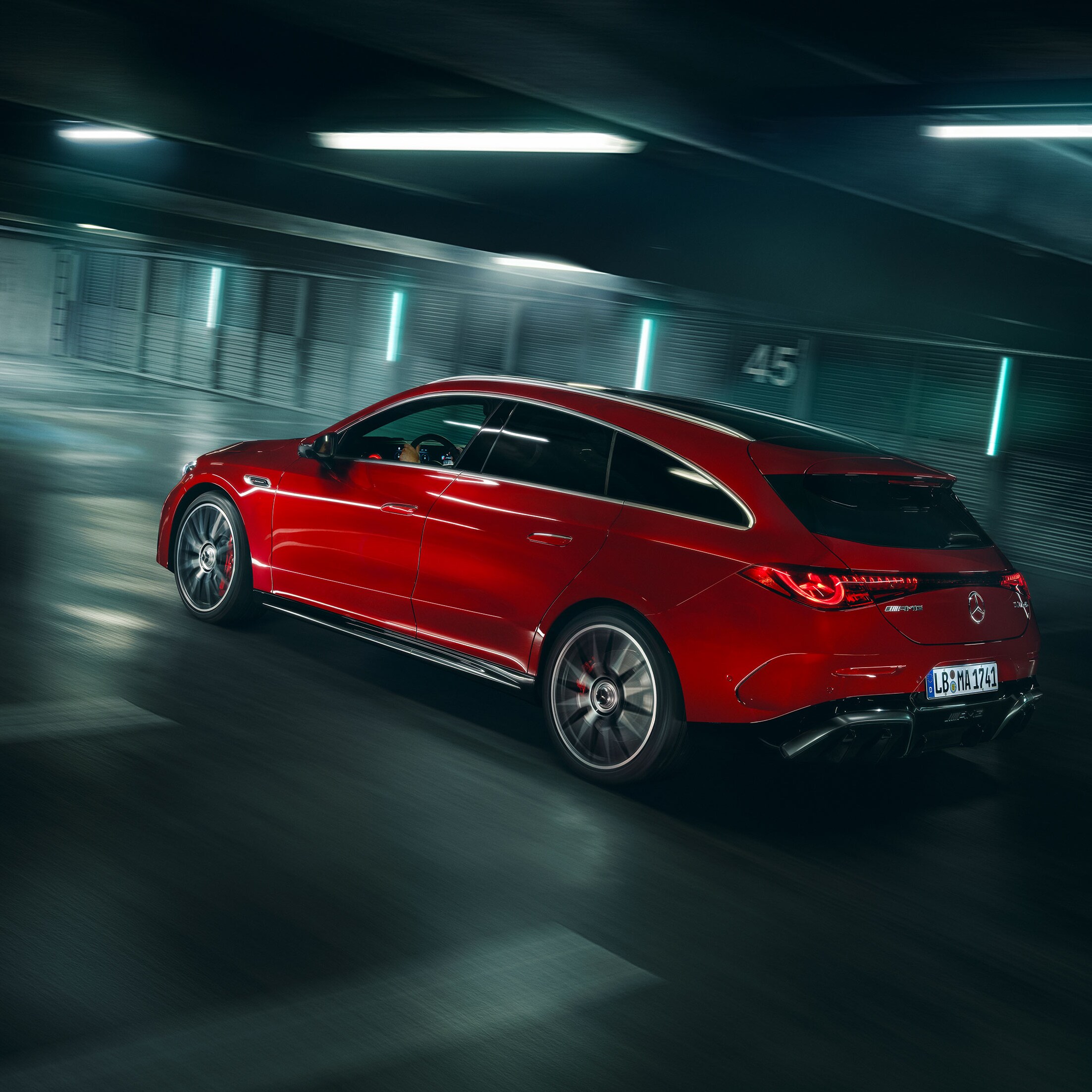 Prestandan hos den helt nya Mercedes-AMG CLA 45 elektriska 4MATIC+ Shooting Brake.