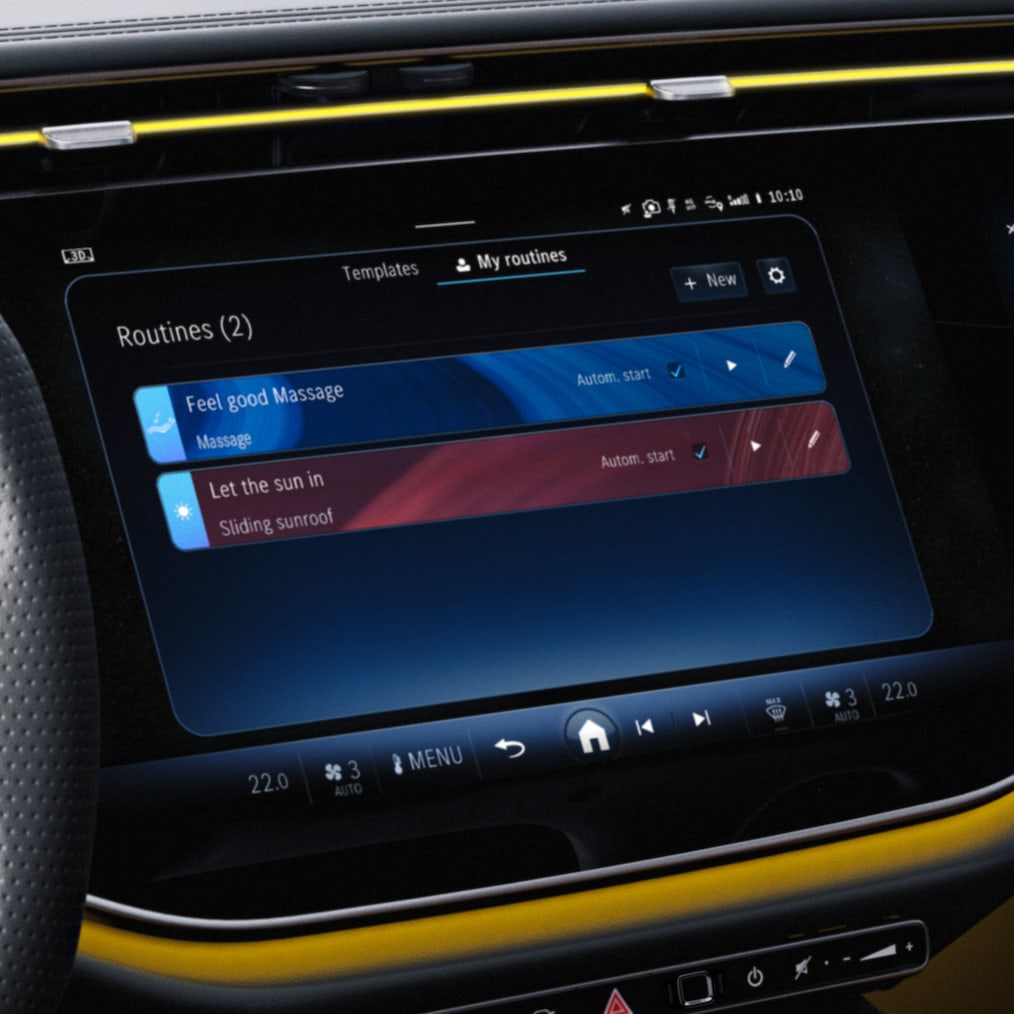 Widescreen-panelen på instrumentbrädan i E-Klass från Mercedes-Benz.