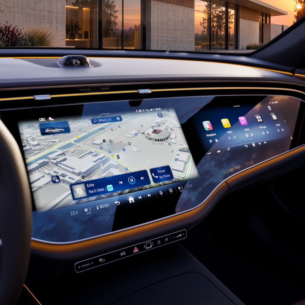 MBUX Superscreen i Mercedes-Benz E-Klass Kombi.