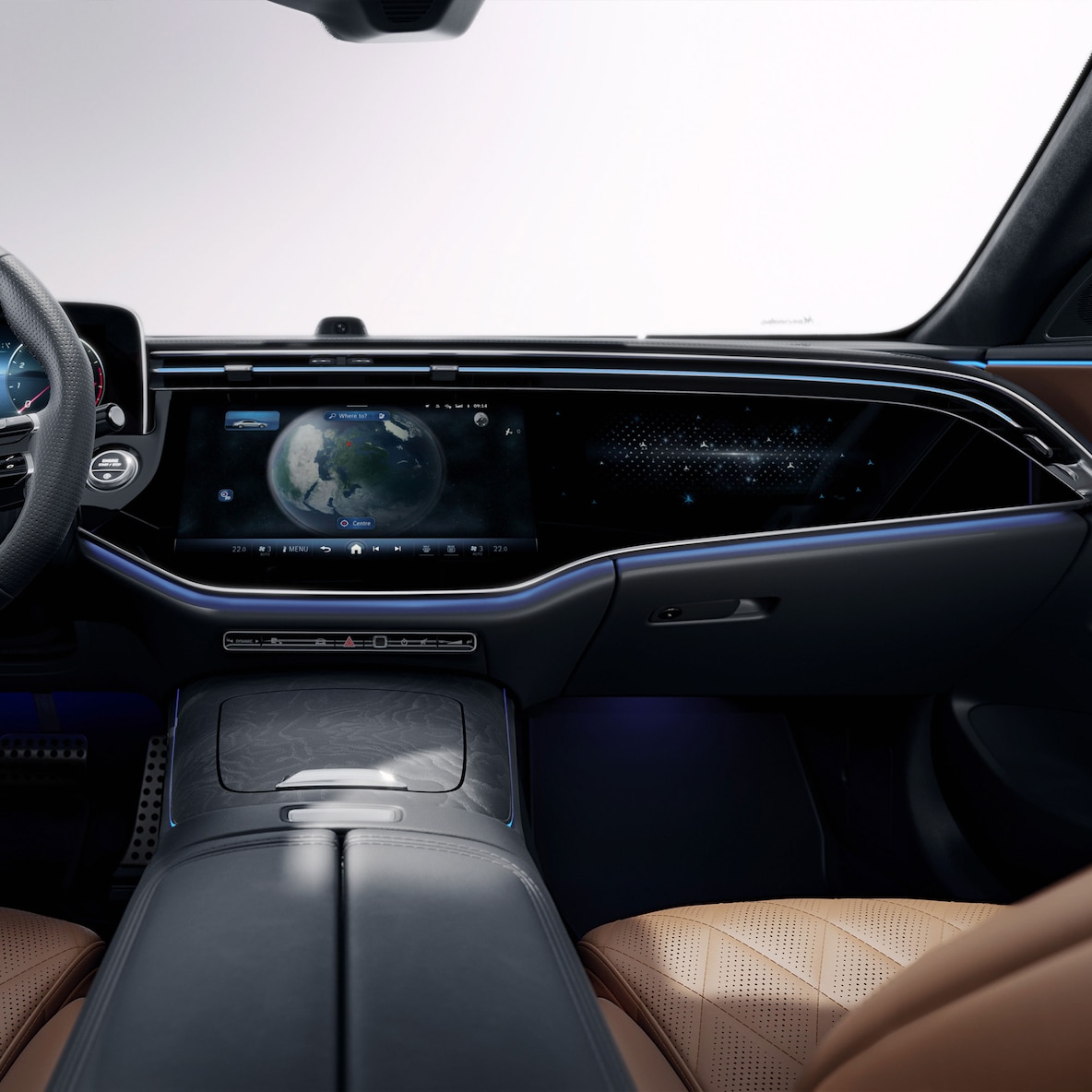 MBUX Superscreen med selfie- och videokamera i E-Klass Sedan från Mercedes-Benz.