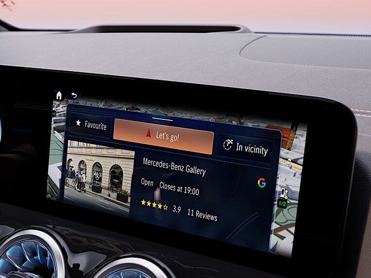 Platsinformation som tillhandahålls av Google i EQA från Mercedes-Benz.