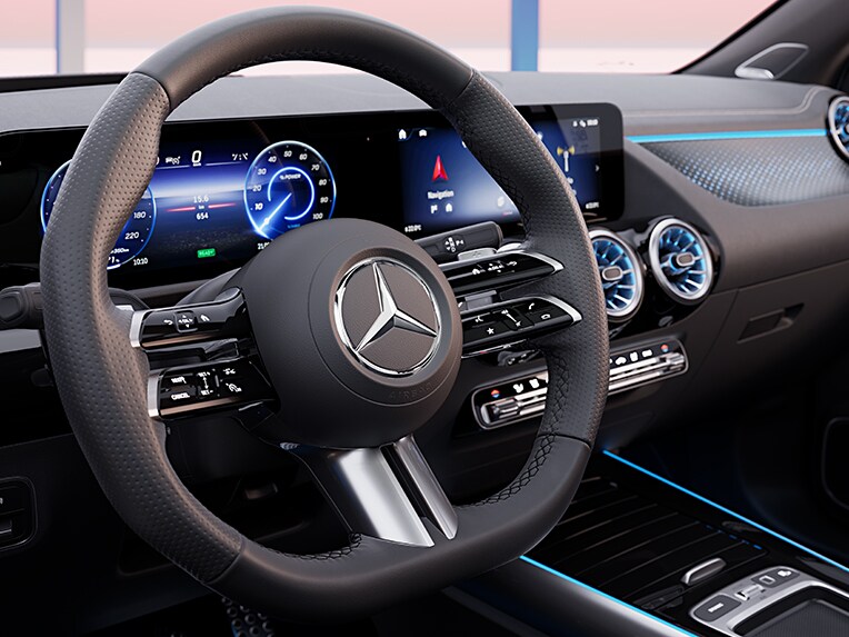 Den sportiga ratten i EQA från Mercedes-Benz.