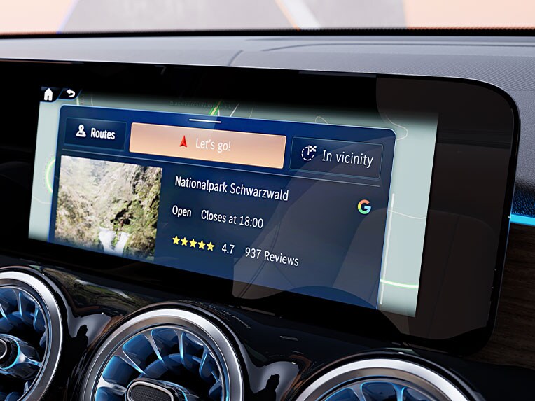 Platsinformation från Google i EQB från Mercedes-Benz.