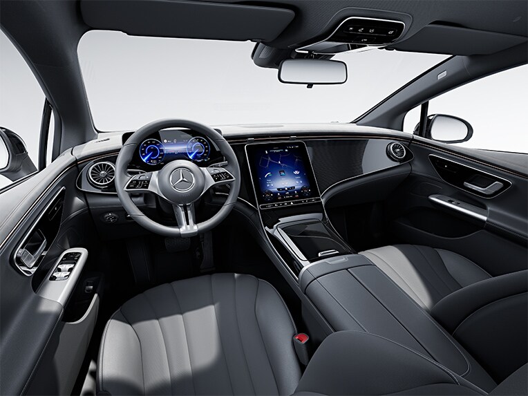 EQE Sedan från Mercedes-Benz med Electric Art-interiör.