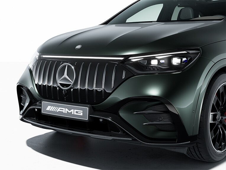 Exteriören på Mercedes-AMG EQE Suv med AMG Night package II.