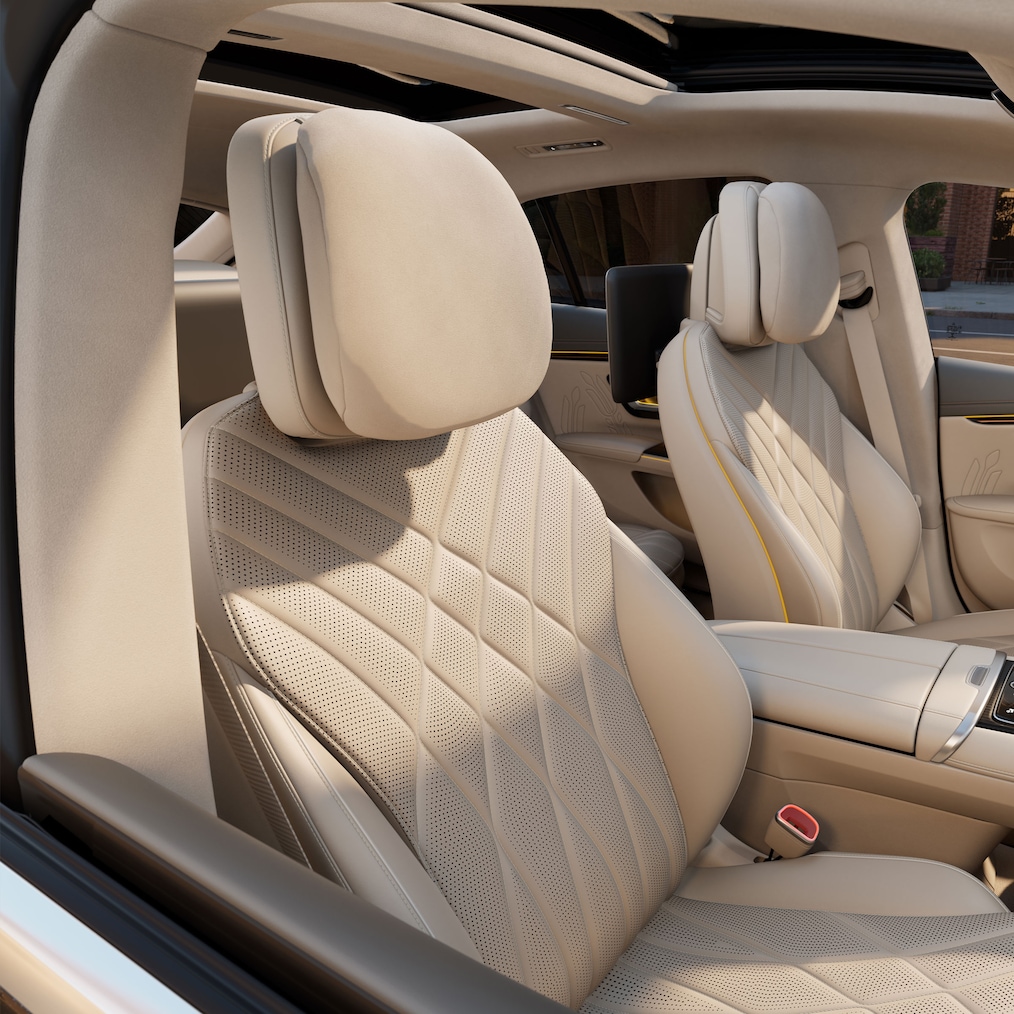 MANUFAKTUR-alternativ i nya helt eldrivna EQS från Mercedes-Benz.