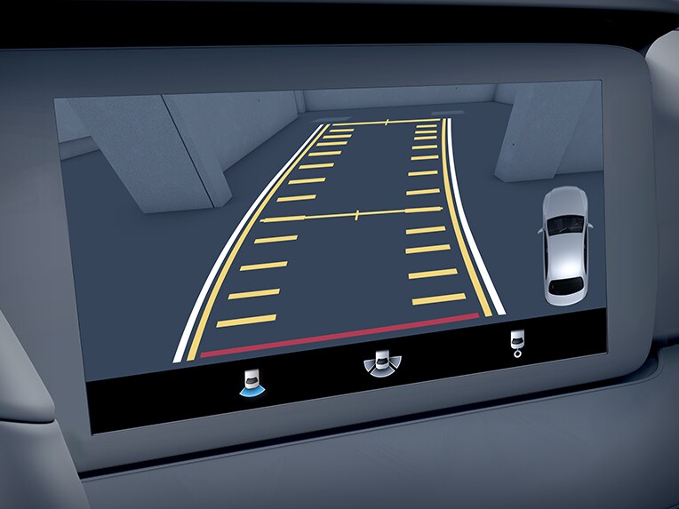 Parkeringspaketet med backkamera i Mercedes-Benz GLA.