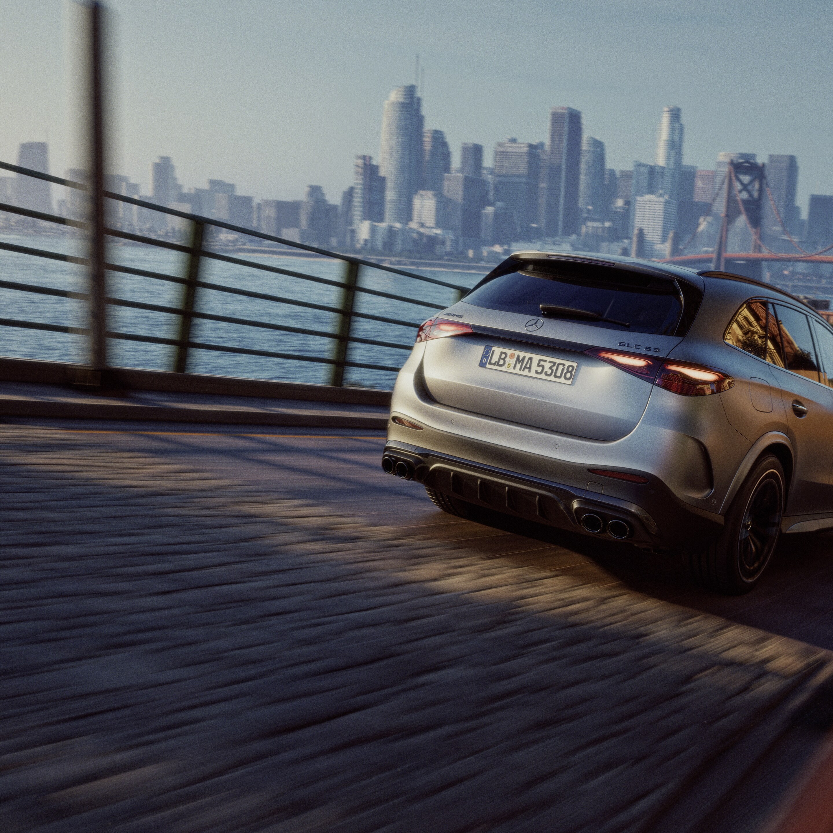 Prestandan hos nya Mercedes-AMG GLC Suv.