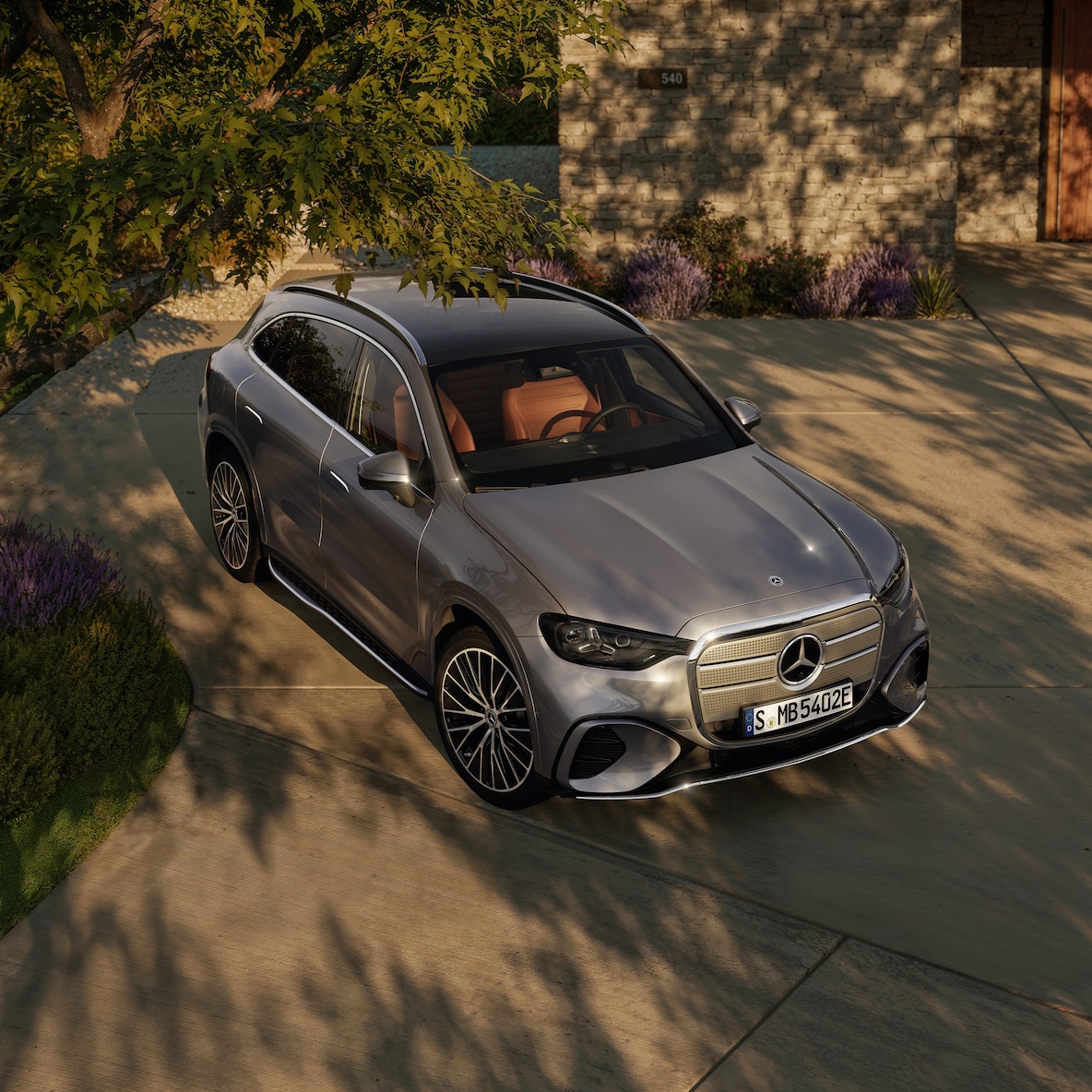 Exteriören hos nya GLC med EQ-teknik från Mercedes-Benz.