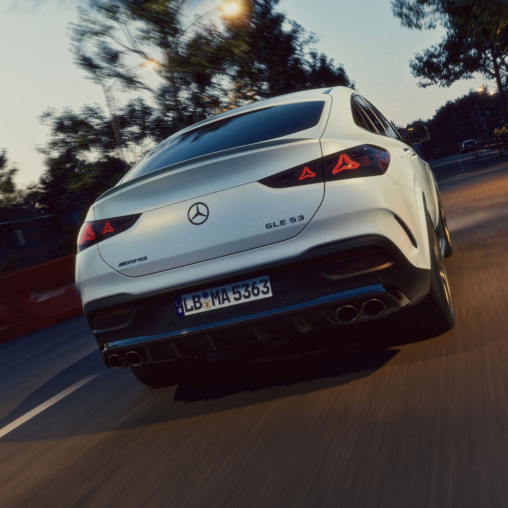 De smidda 22-tums AMG-fälgarna i kryssekerdesign för Mercedes-AMG GLE coupé.