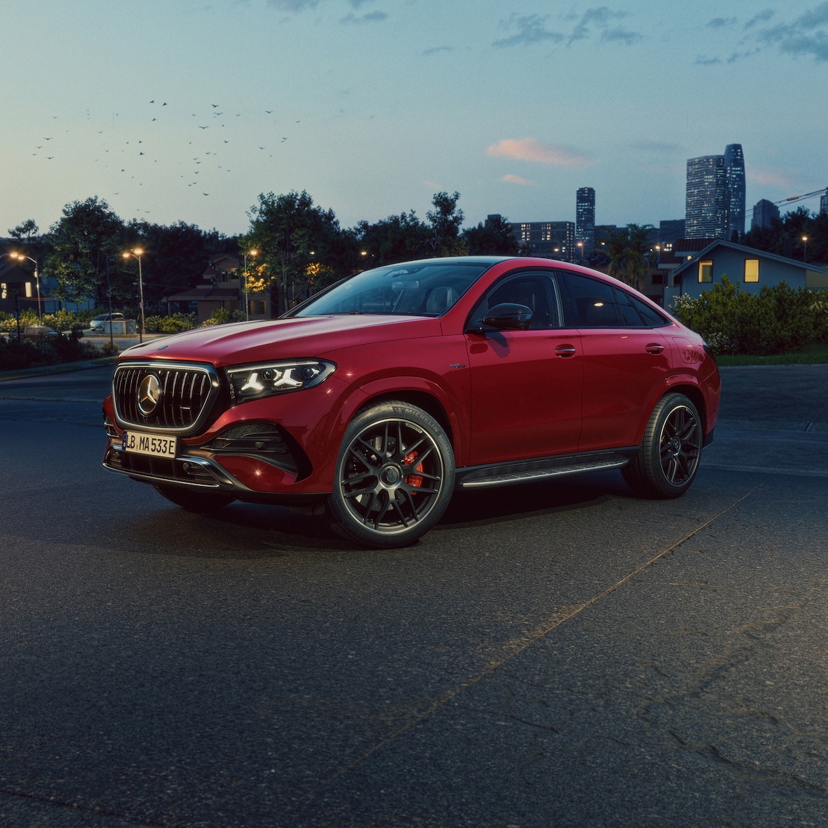 Den sportiga coupédesignen hos Mercedes-AMG GLE coupé.