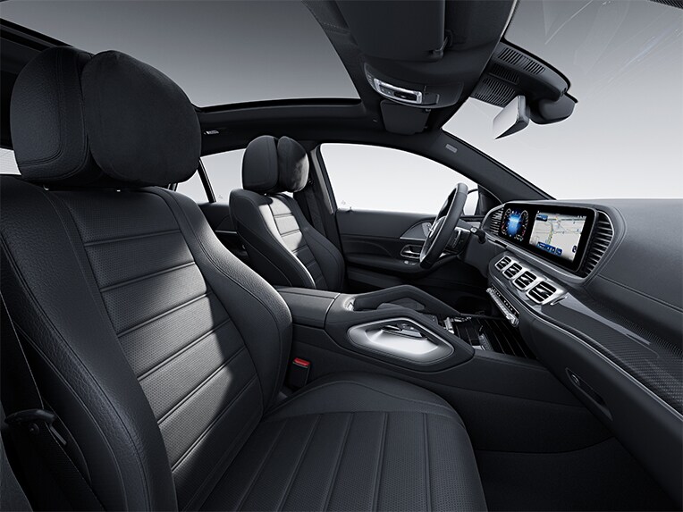 Interiören i Mercedes-Benz GLE Coupé med AMG Line.