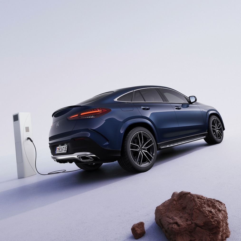 GLE 350 de 4MATIC med EQ-hybridteknik från Mercedes-Benz.
