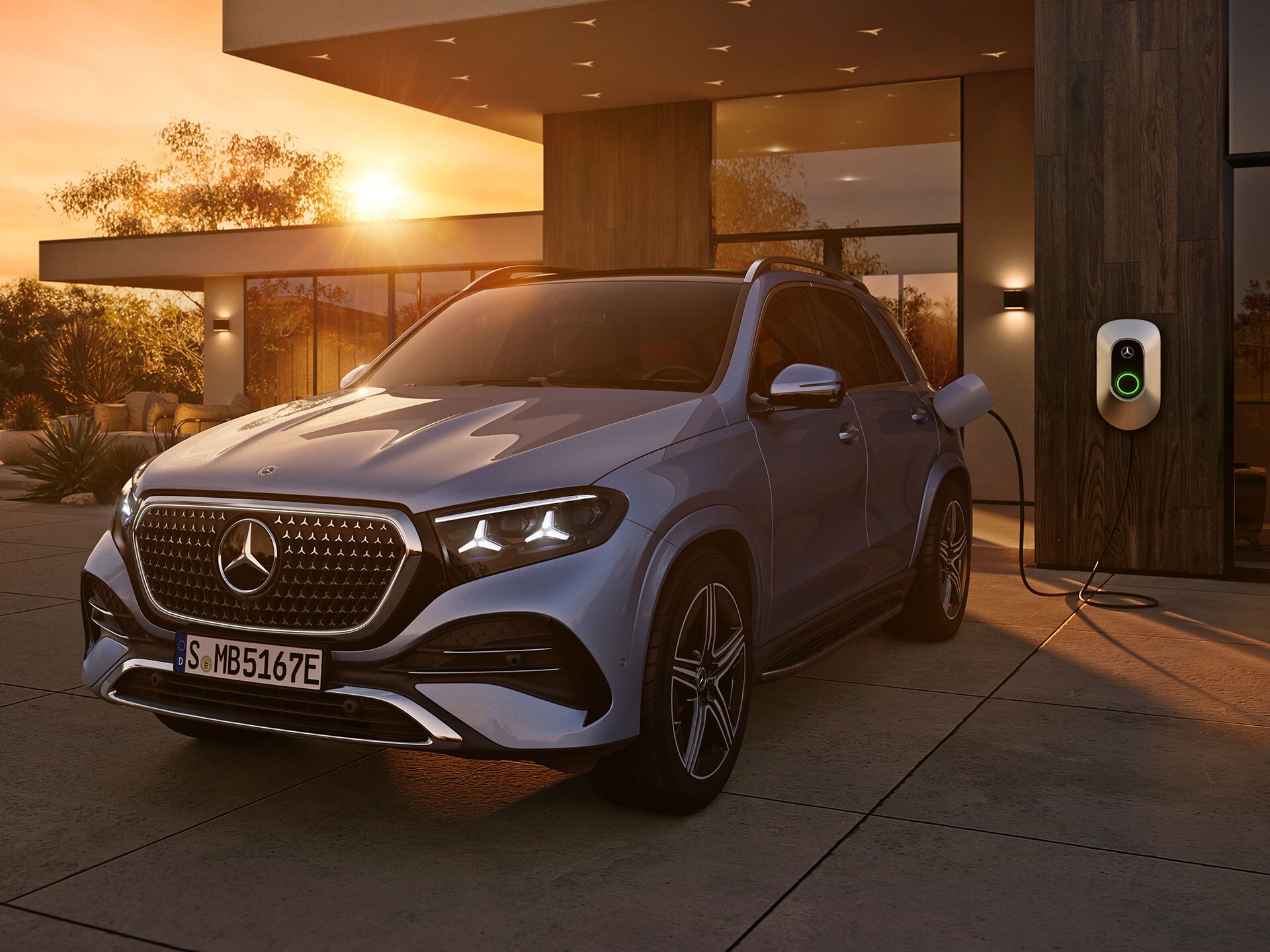 Nya Mercedes-Benz GLE som laddhybrid.
