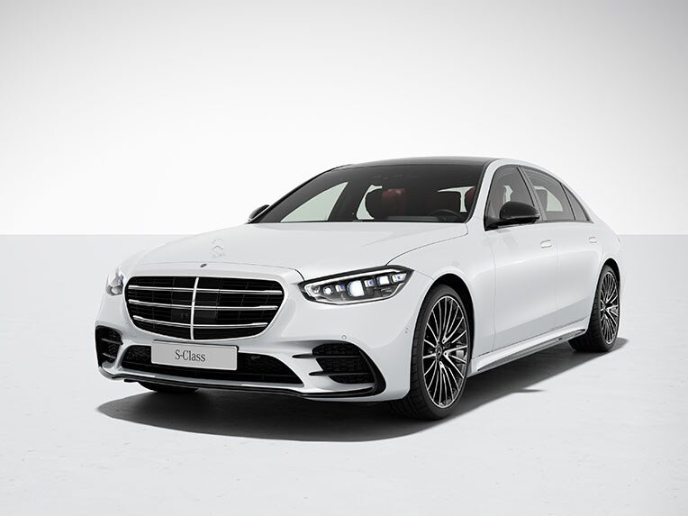 Exteriören hos Mercedes-Benz S-Klass Sedan Lång med Night package.