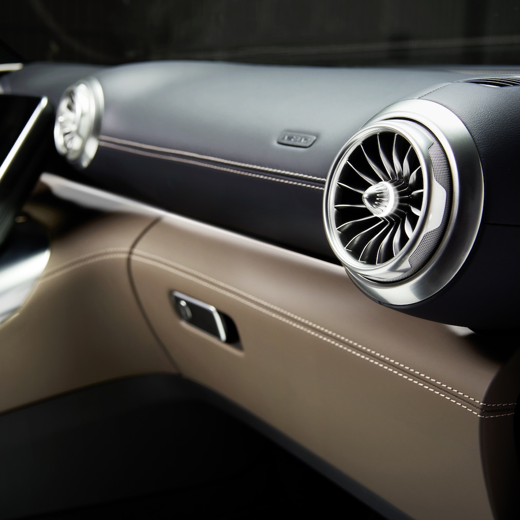 Kupén i Mercedes-AMG SL Roadster.
