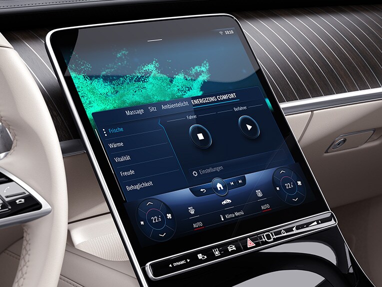 ENERGIZE-paketets inställningar visas på displayen i en Mercedes-Benz.