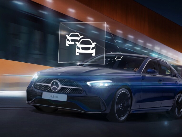 Mercedes-Benz C-Klass och ikon för Automatisk ljusbildsreglering visas.