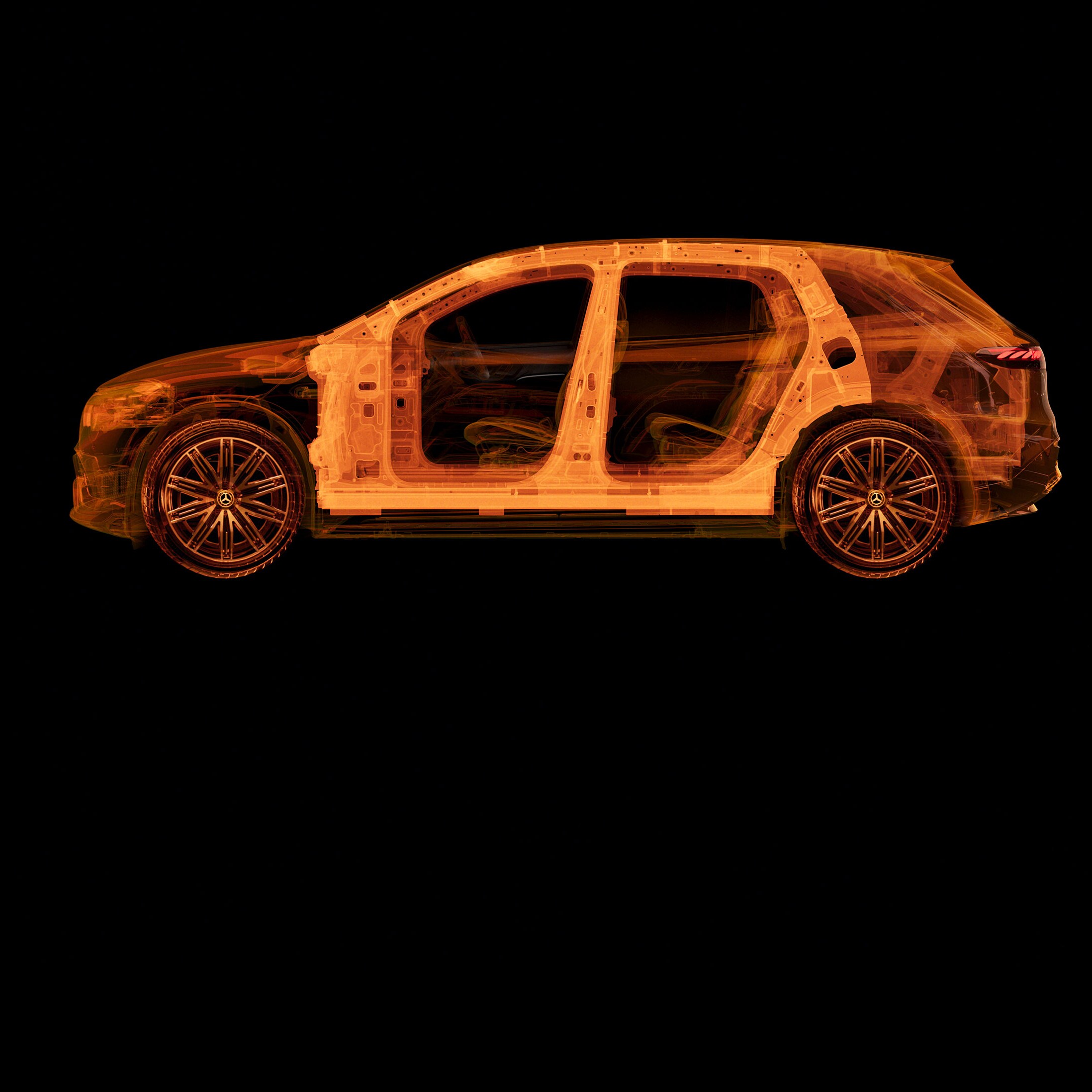Genomskinlig sidovy av en Mercedes-Benz-bil som visar inre strukturer.