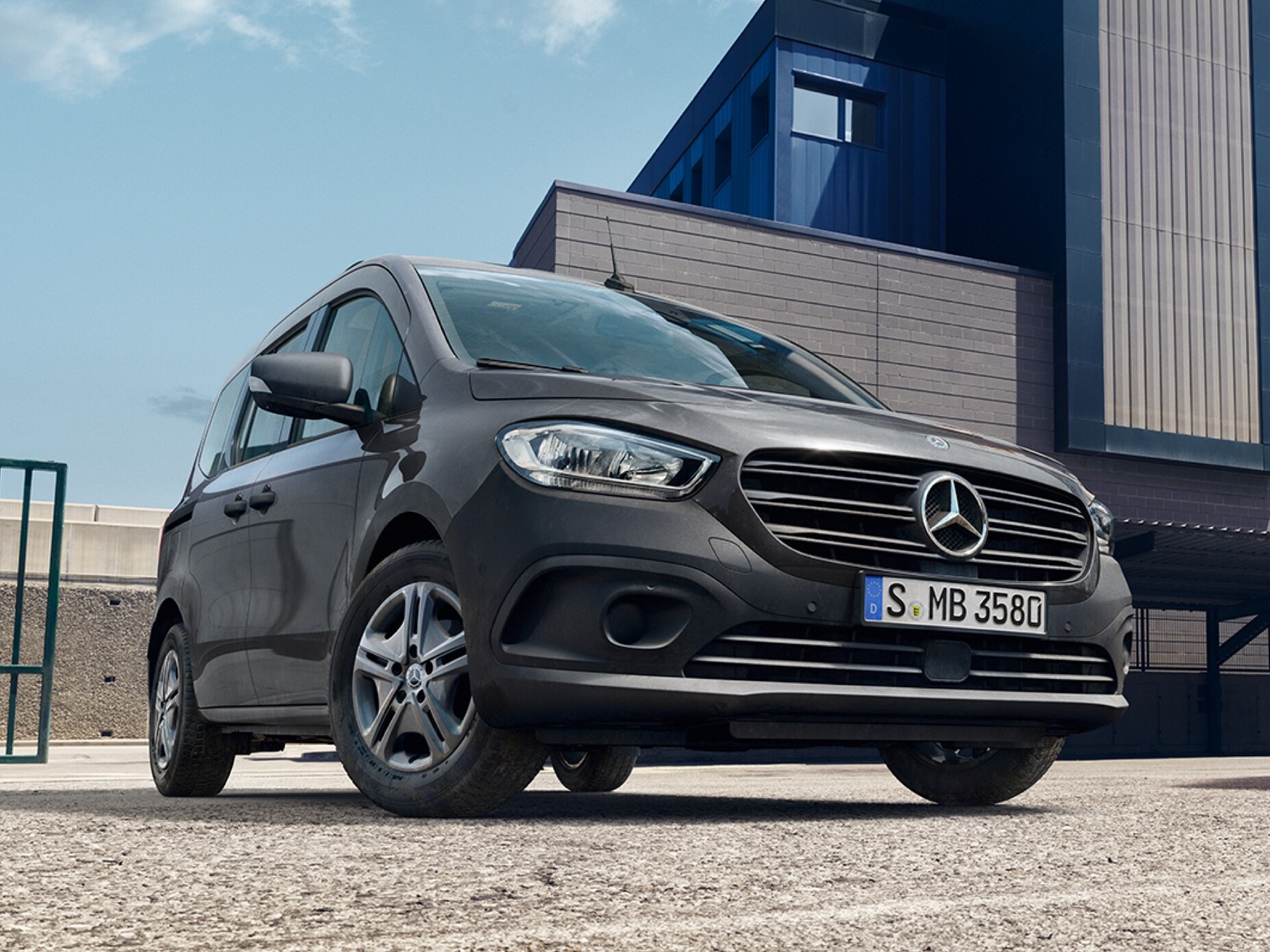 Mercedes-Benz Citan Tourer i arbete.