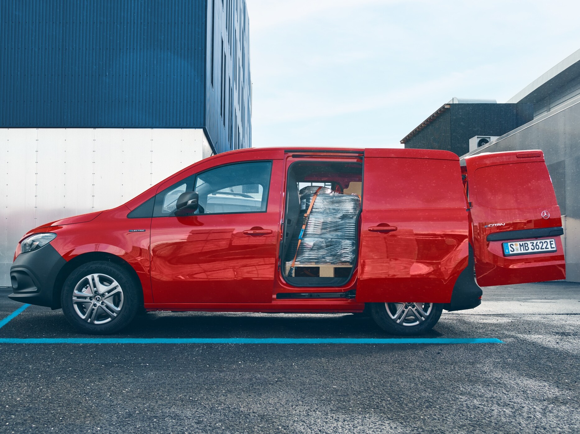 Mercedes-Benz eCitan skåpbil som liten transportbil.
