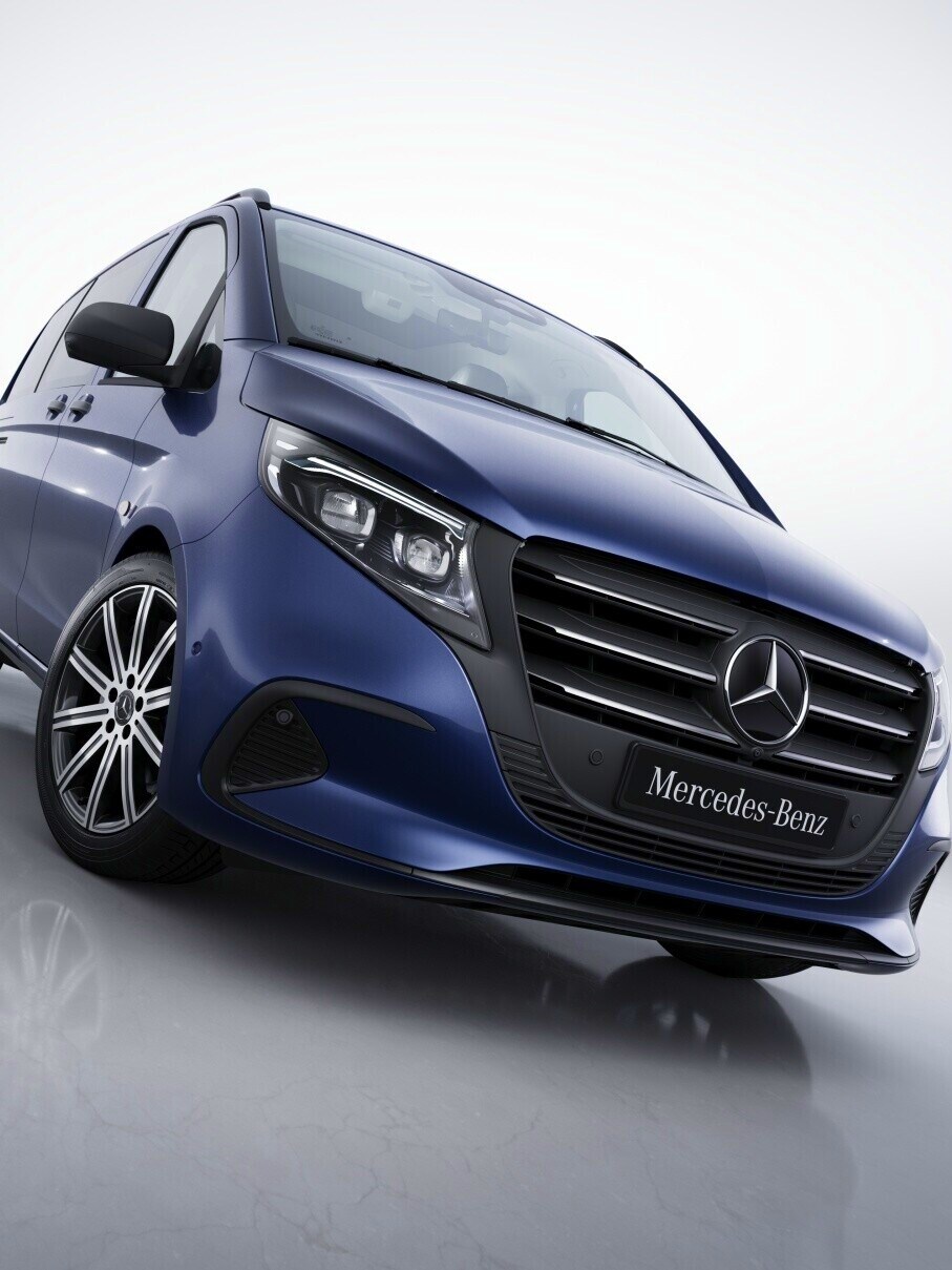 Mercedes-Benz Vito 4x4 sedd snett framifrån