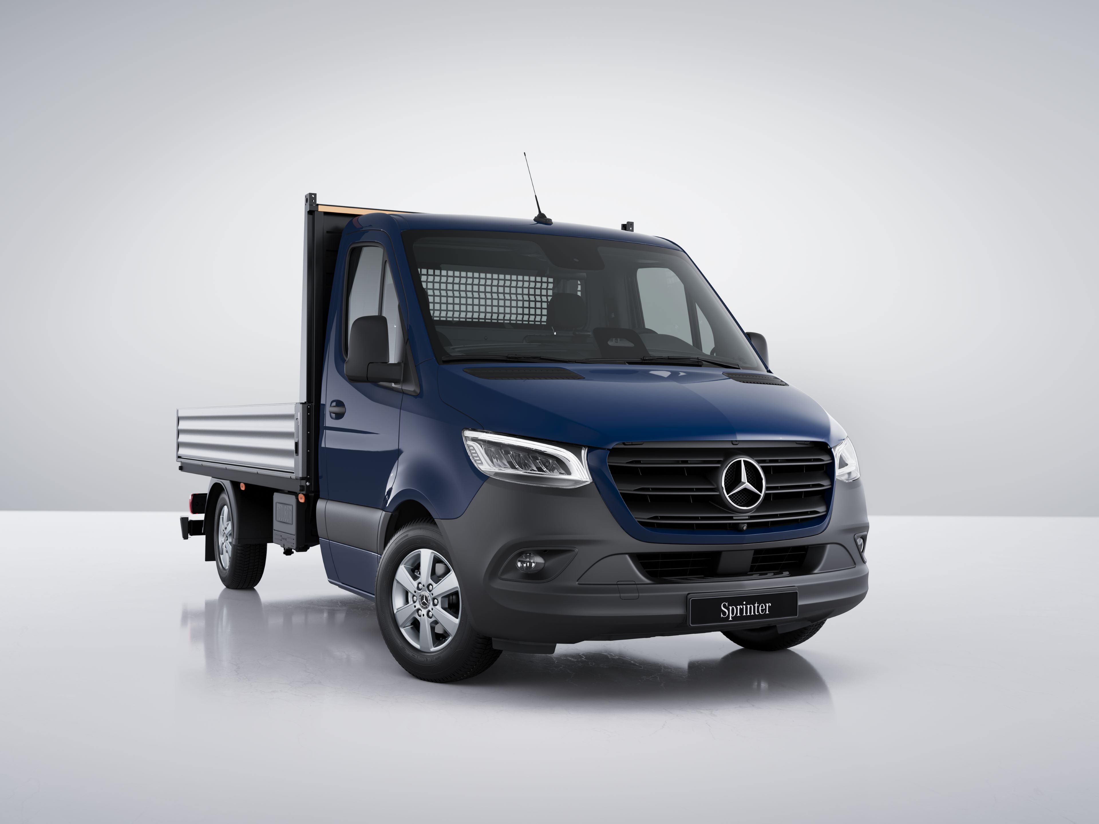 Sprinter Flakbil | Mercedes-Benz Sprinter Flakbil från Mercedes-Benz.