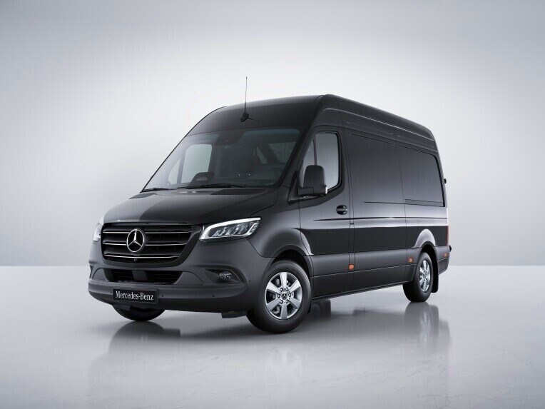 Mercedes-Benz Sprinter Skåpbil i utförandet för dåliga vägar