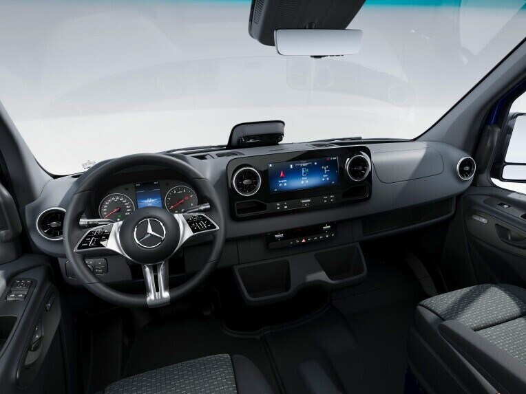 Förarhytten på Mercedes-Benz Sprinter Skåpbil i designversion PRO