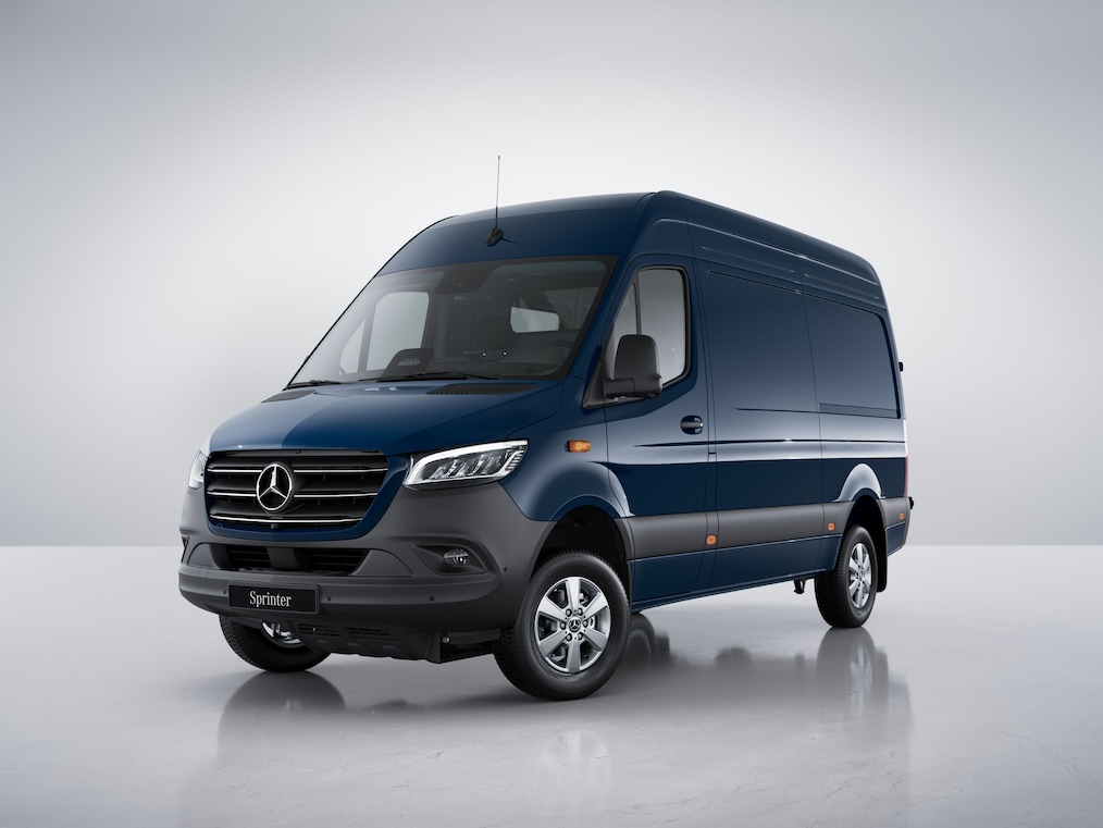Mercedes-Benz Sprinter Skåpbil med fyrhjulsdrift 4x4 med torque-on-demand (vridmoment på begäran).