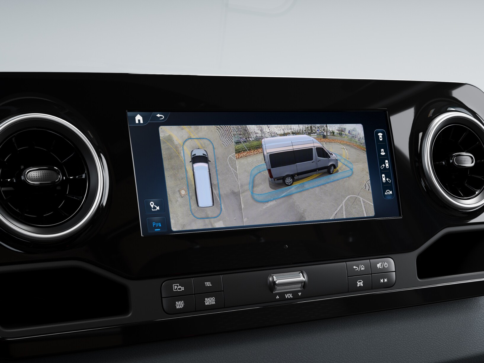 MBUX multimediesystemet i en transportbil från Mercedes-Benz