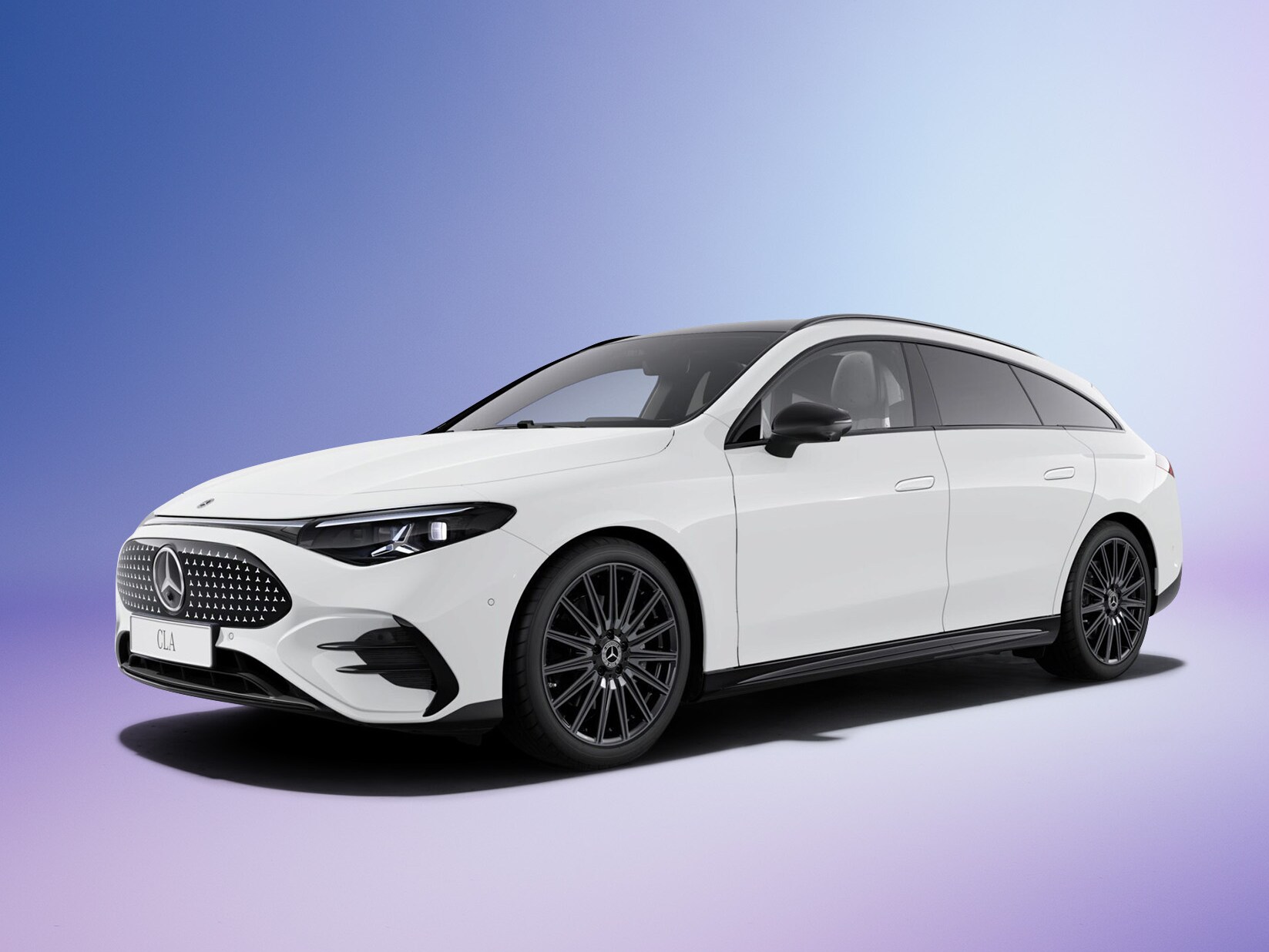 Vit Mercedes-Benz CLA Shooting Brake with EQ Technology sedd snett framifrån