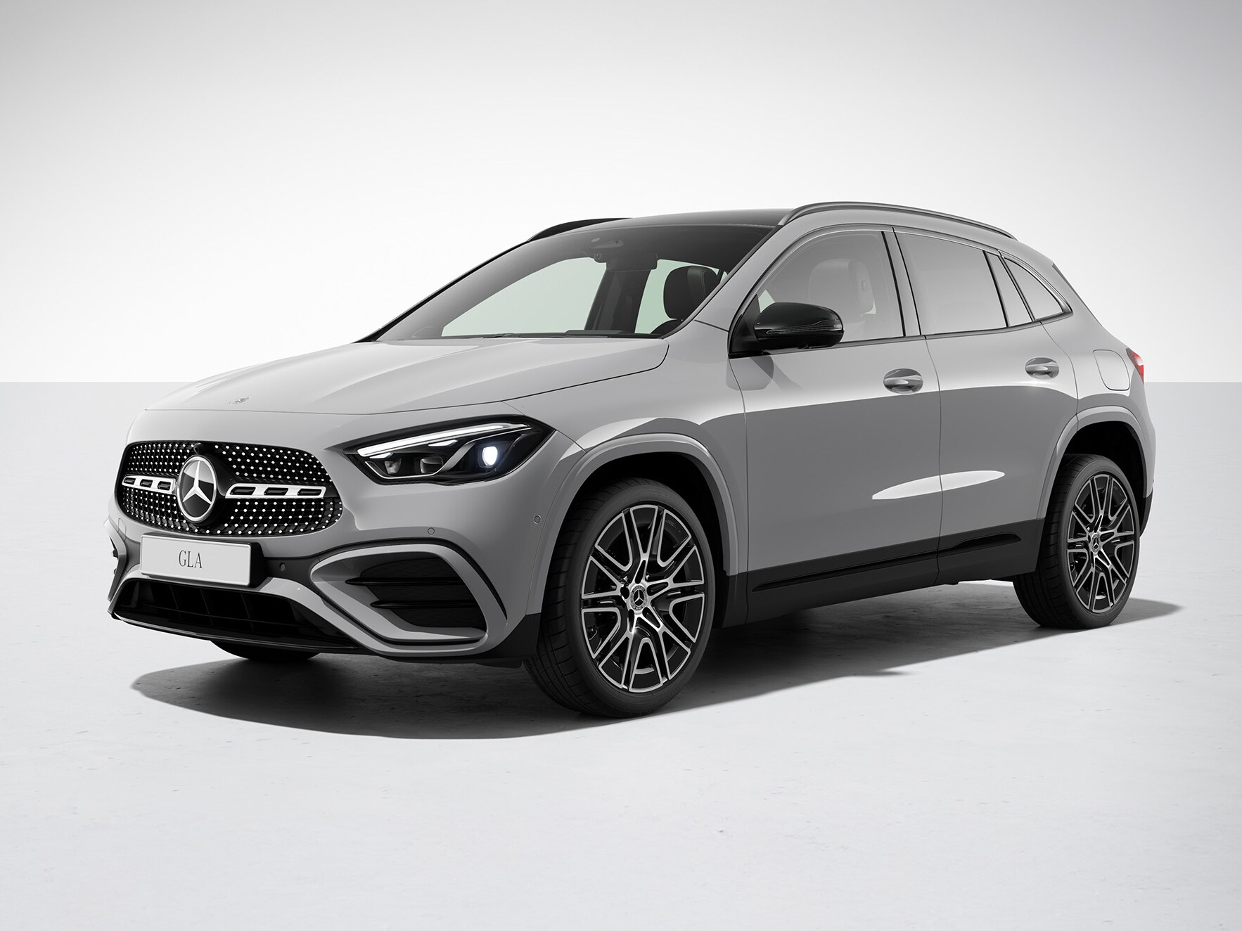 Mercedes-Benz GLA SUV sedd snett framifrån
