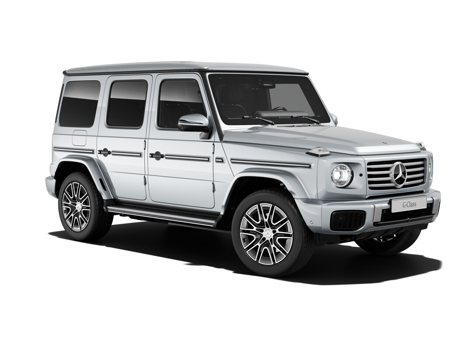 Mercedes-Benz elektriske G-Klass på skiftande ljus bakgrund