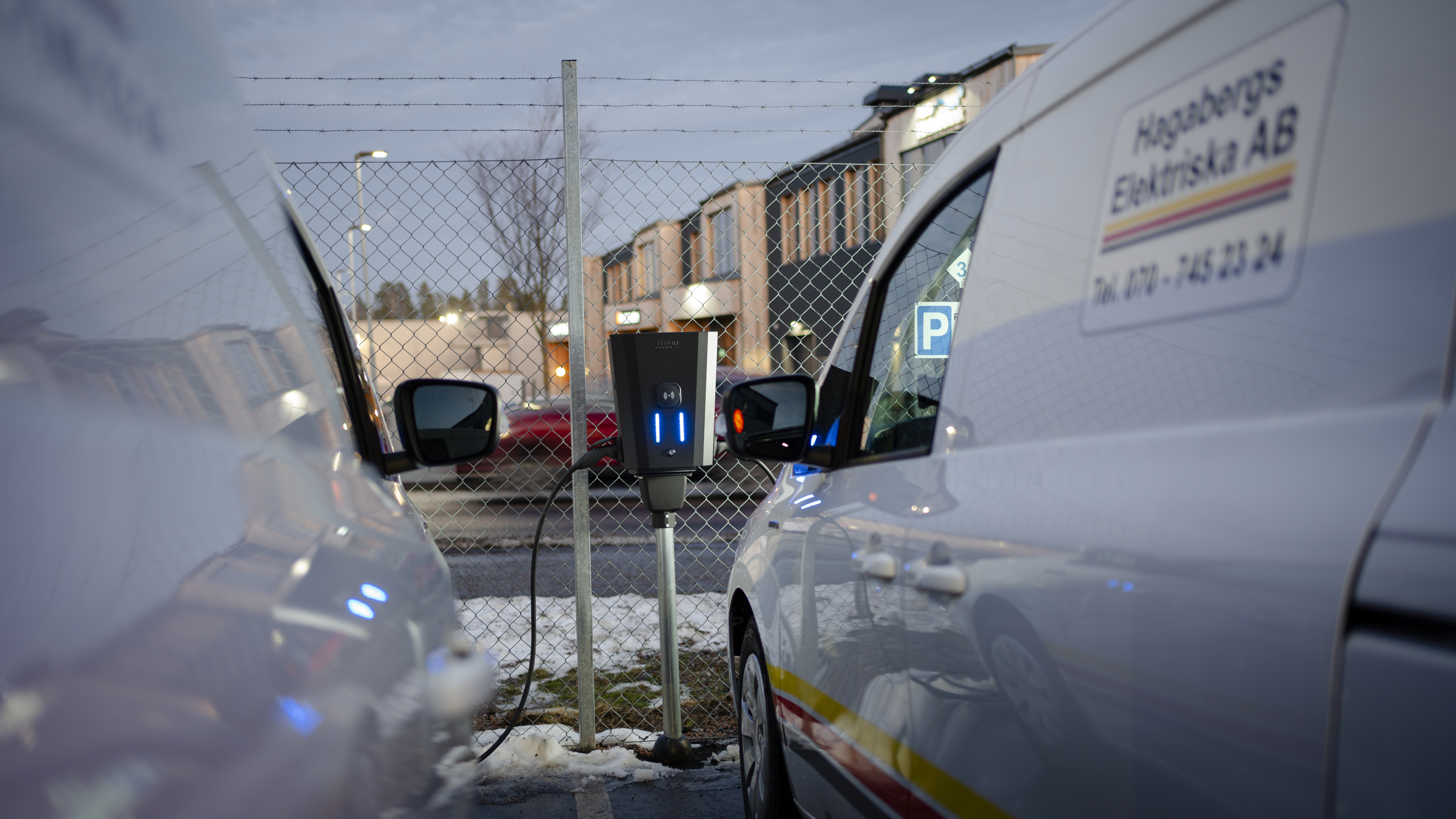 Hagabergs El | Mercedes-Benz Transportbilar En Mercedes-Benz eCitan som laddas