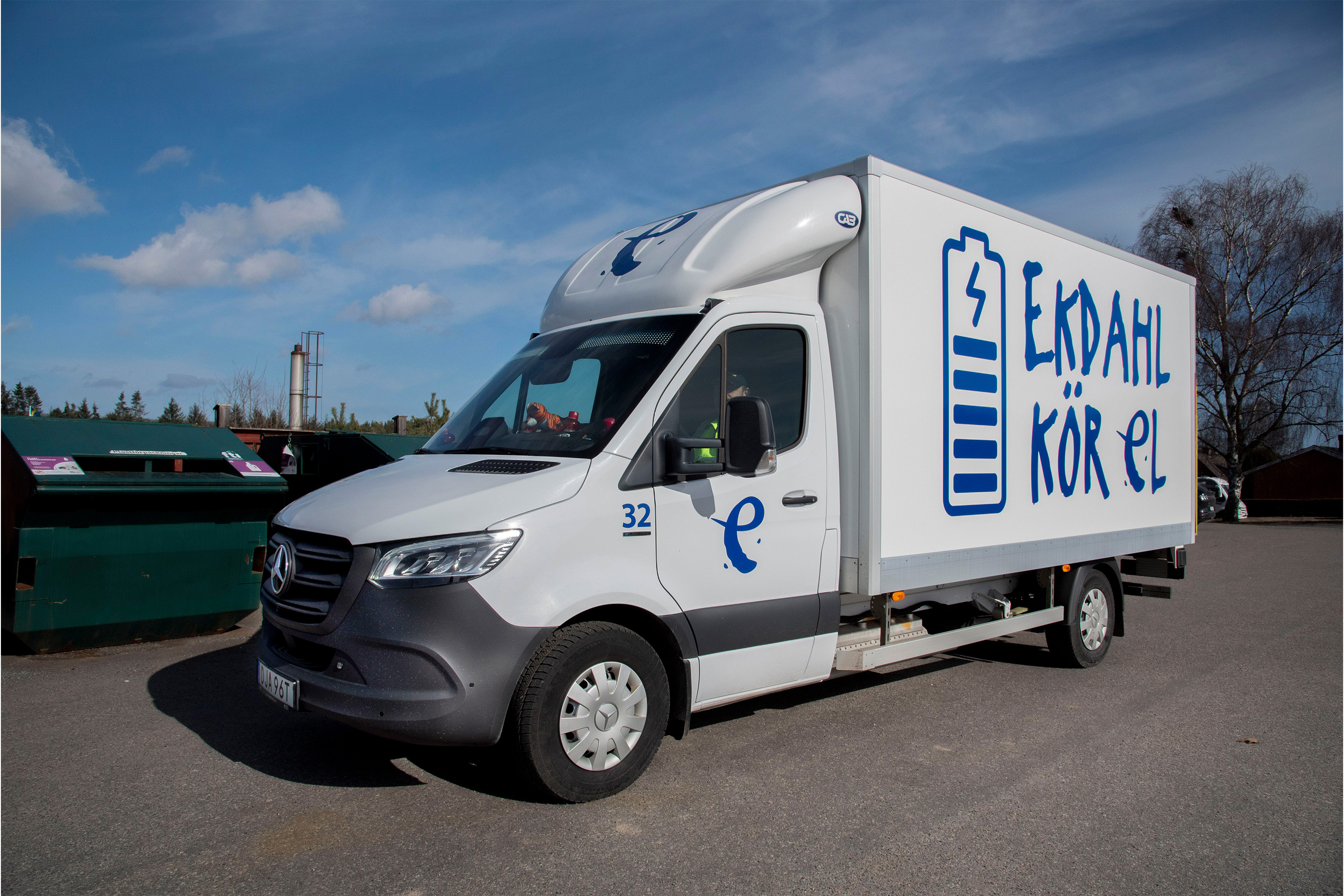 Ekdahl Miljö | Företag och kunder | Mercedes-Benz Transportbilar Mercedes-Benz eSprinter från Ekdahl Miljö