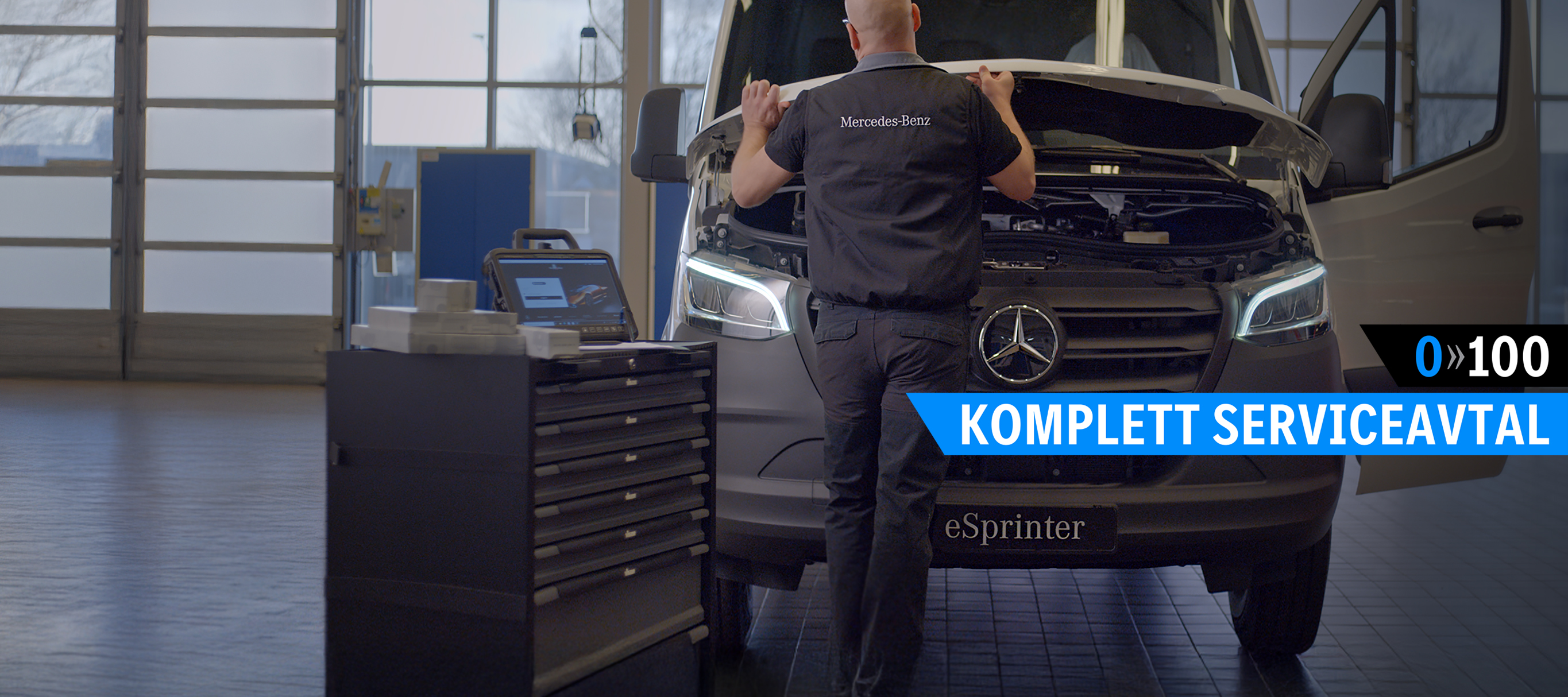 Transportbilar på el | Mercedes-Benz Transportbilar Eldrivna transportbilar från Mercedes-Benz står på rad