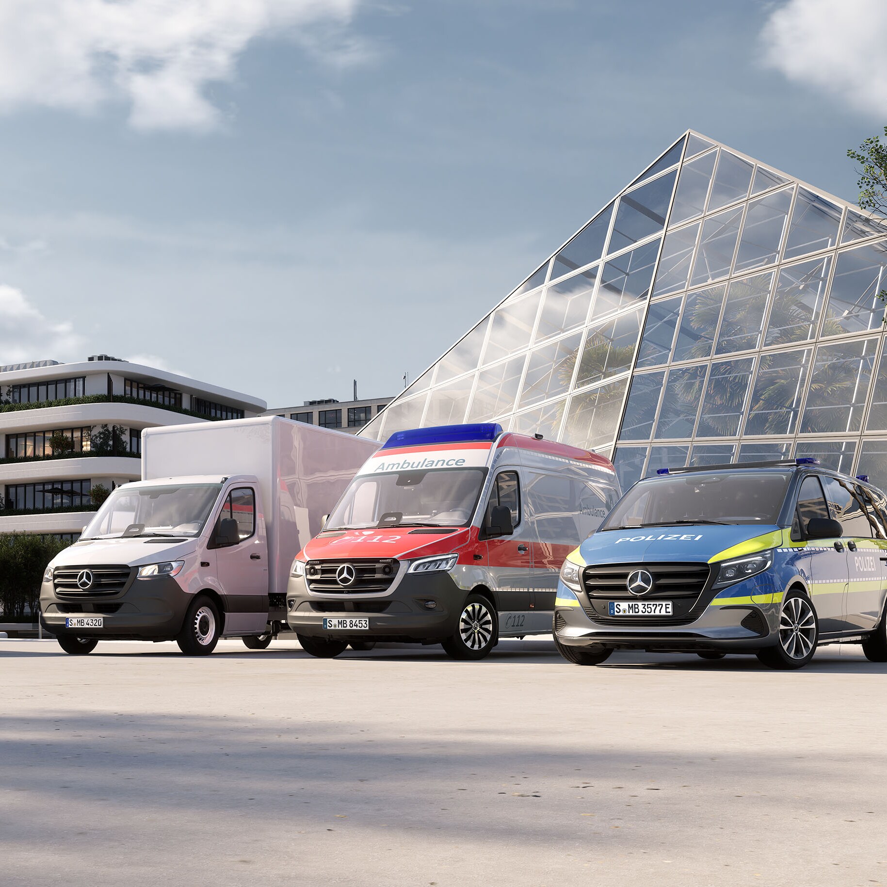 På en öppen yta framför modern arkitektur står flera Mercedes-Benz skåpbilar med individuella påbyggnads- och ombyggnadslösningar parkerade sida vid sida, bland annat fordon för logistik, bygg, hantverk och kommersiellt bruk.